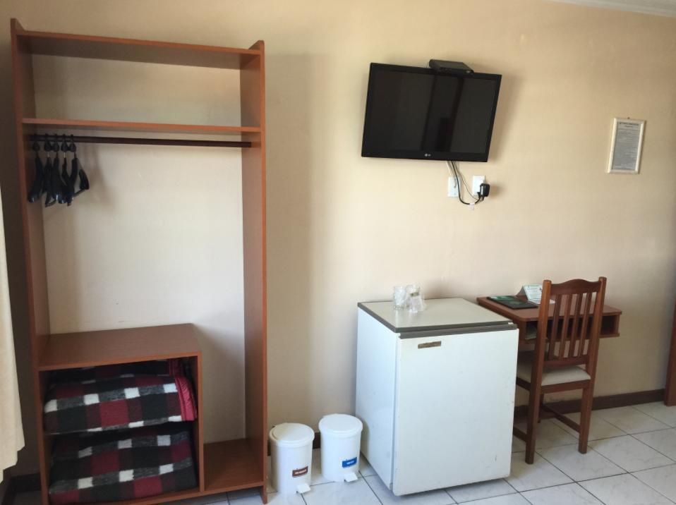 Fares Turis Hotel ウルグアイアナ エクステリア 写真