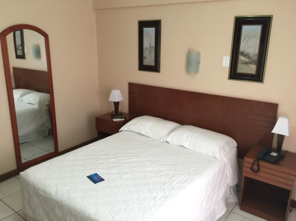 Fares Turis Hotel ウルグアイアナ エクステリア 写真