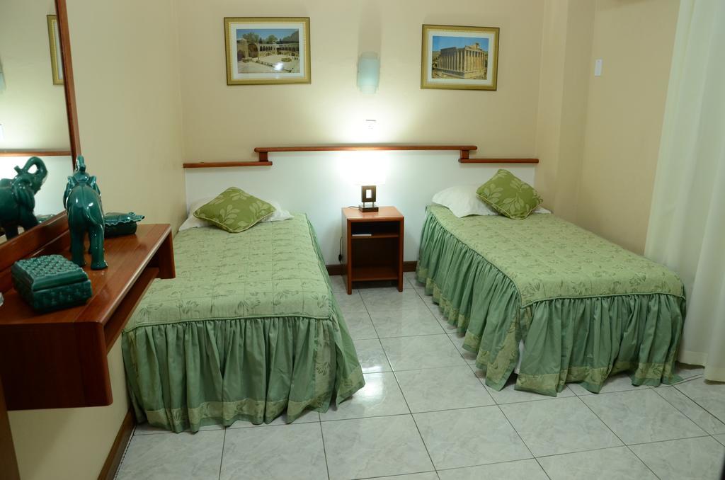 Fares Turis Hotel ウルグアイアナ エクステリア 写真