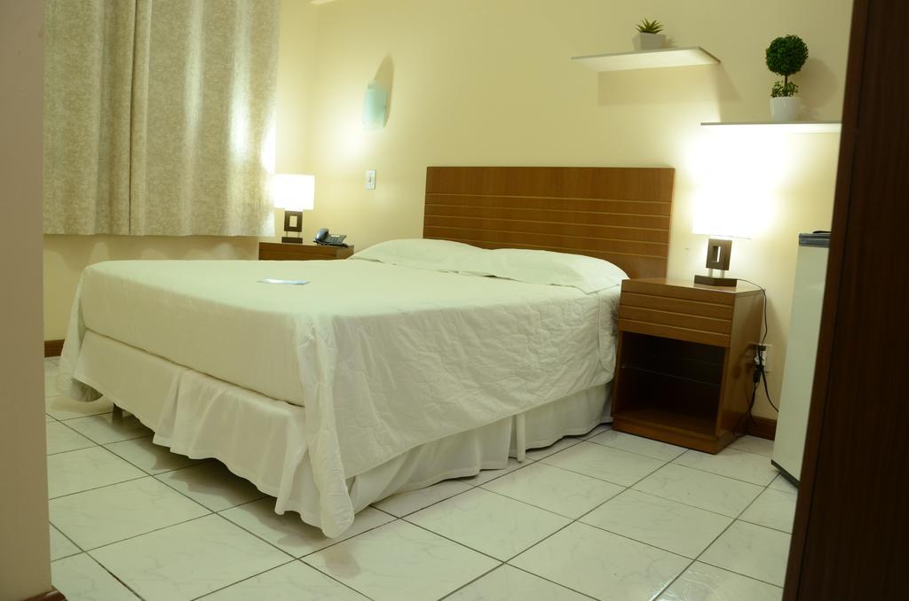 Fares Turis Hotel ウルグアイアナ エクステリア 写真